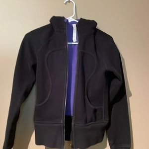 Lu Lu lemon hoodie size 4